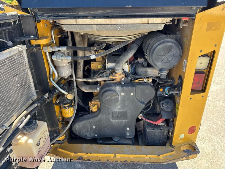 image for item DV4057 2021 Caterpillar 299D3 tracked skid steer loader