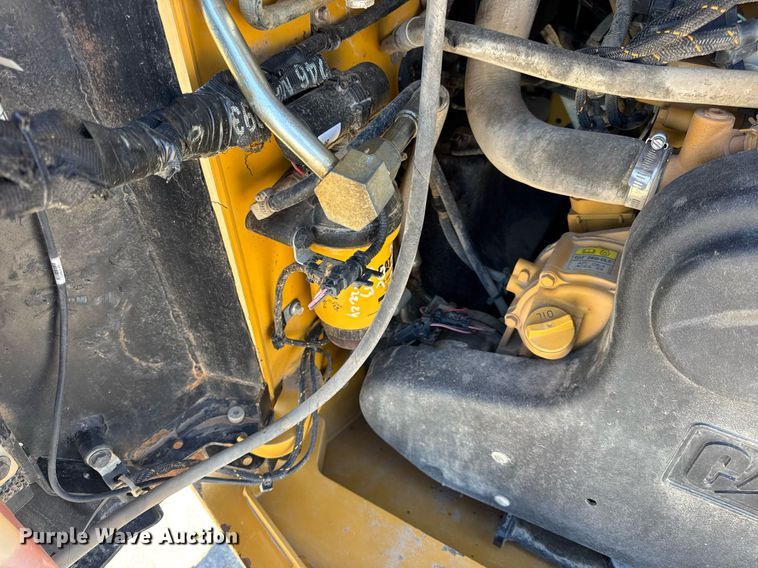 image for item DV4057 2021 Caterpillar 299D3 tracked skid steer loader