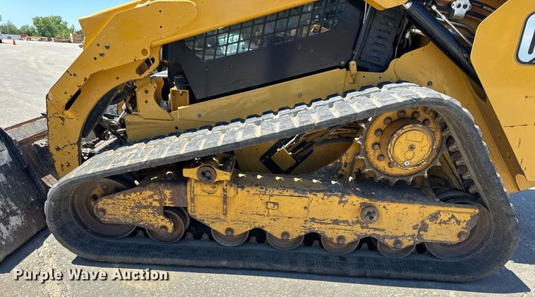 image for item DV4057 2021 Caterpillar 299D3 tracked skid steer loader