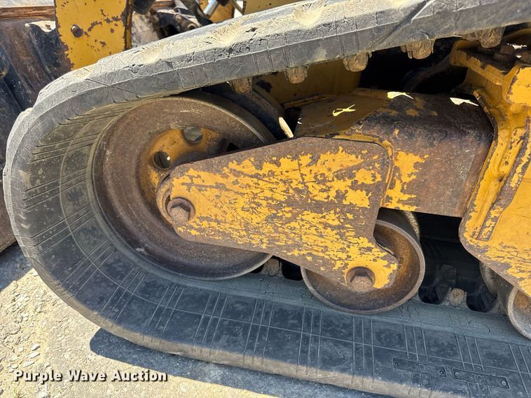 image for item DV4057 2021 Caterpillar 299D3 tracked skid steer loader