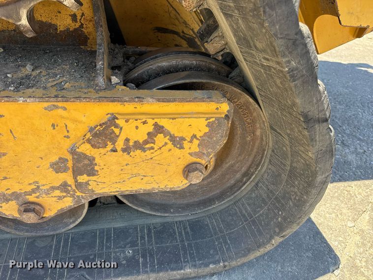 image for item DV4057 2021 Caterpillar 299D3 tracked skid steer loader