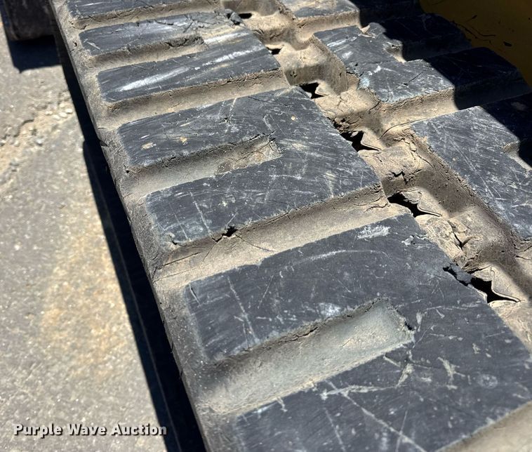 image for item DV4057 2021 Caterpillar 299D3 tracked skid steer loader