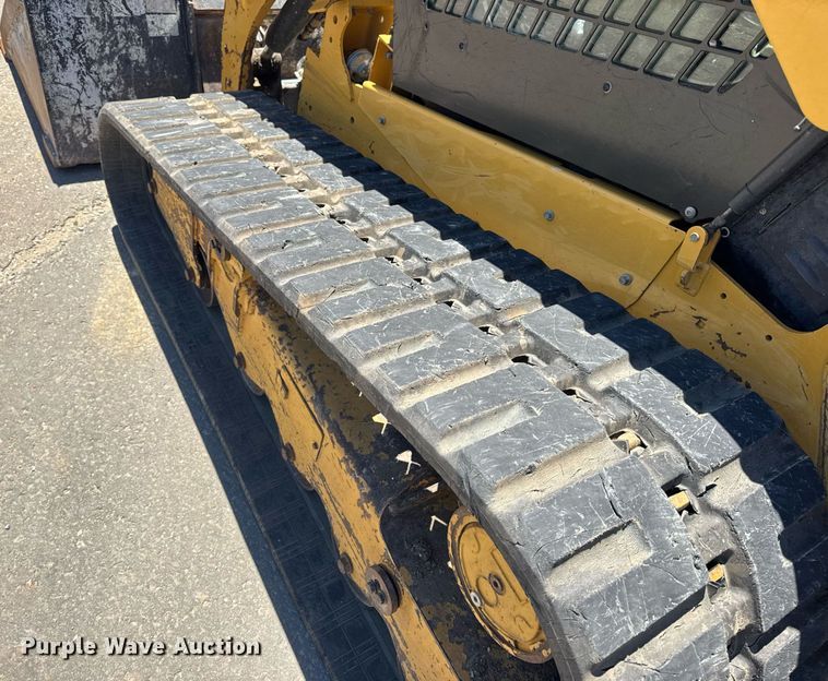 image for item DV4057 2021 Caterpillar 299D3 tracked skid steer loader