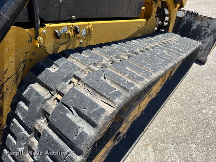 image for item DV4057 2021 Caterpillar 299D3 tracked skid steer loader