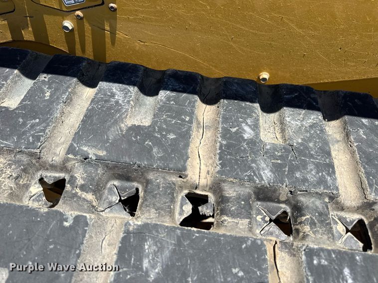 image for item DV4057 2021 Caterpillar 299D3 tracked skid steer loader