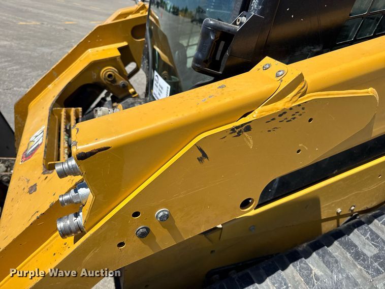 image for item DV4059 2021 Caterpillar 299D3 tracked skid steer loader