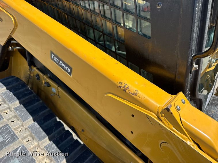 image for item DV4059 2021 Caterpillar 299D3 tracked skid steer loader