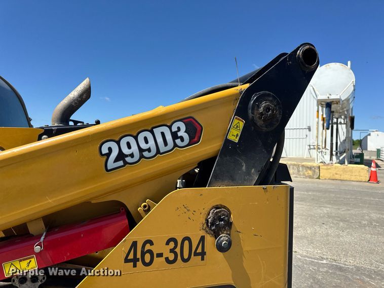 image for item DV4059 2021 Caterpillar 299D3 tracked skid steer loader