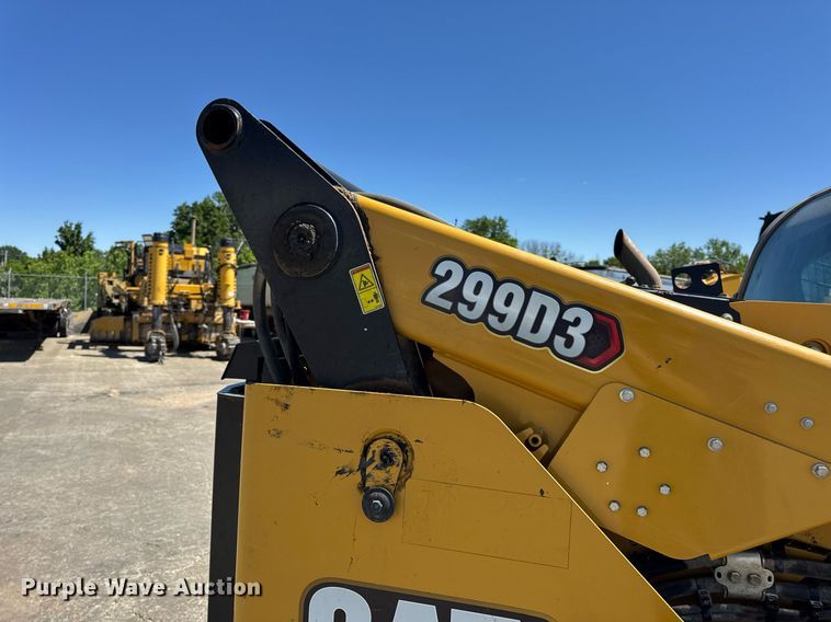 image for item DV4059 2021 Caterpillar 299D3 tracked skid steer loader