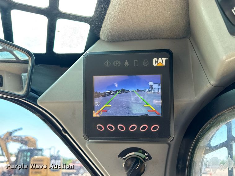 image for item DV4059 2021 Caterpillar 299D3 tracked skid steer loader