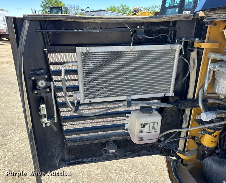 image for item DV4059 2021 Caterpillar 299D3 tracked skid steer loader