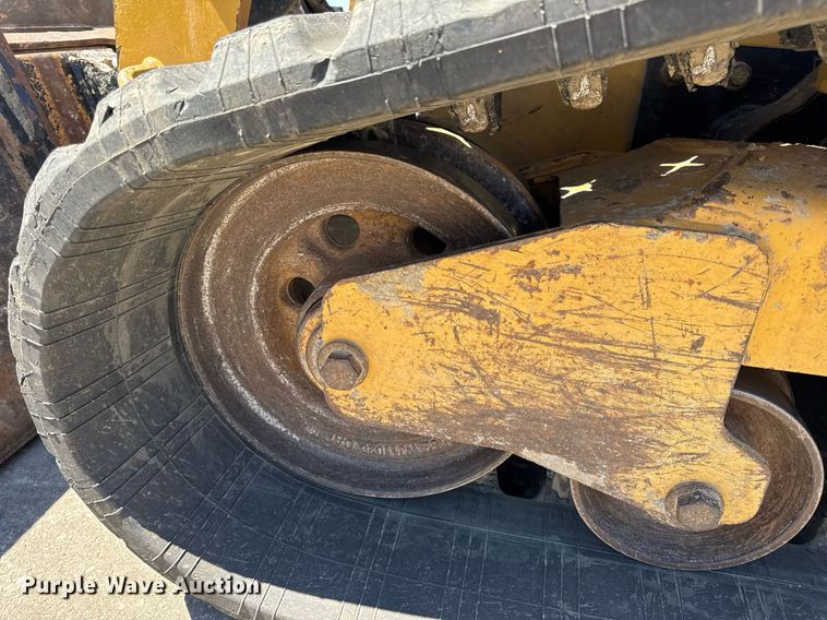 image for item DV4059 2021 Caterpillar 299D3 tracked skid steer loader