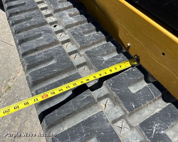 image for item DV4059 2021 Caterpillar 299D3 tracked skid steer loader