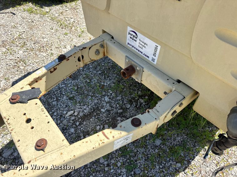 image for item DV4064 2009 Ingersoll Rand P185WIR air compressor