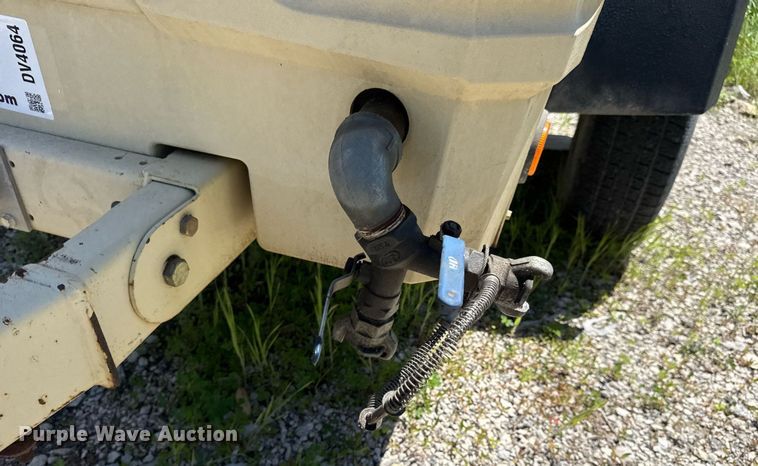 image for item DV4064 2009 Ingersoll Rand P185WIR air compressor