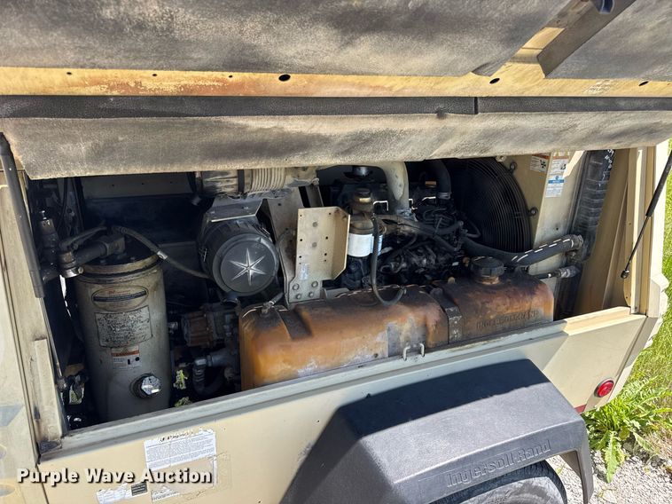 image for item DV4064 2009 Ingersoll Rand P185WIR air compressor