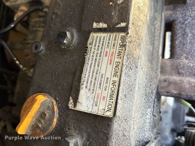 image for item DV4064 2009 Ingersoll Rand P185WIR air compressor