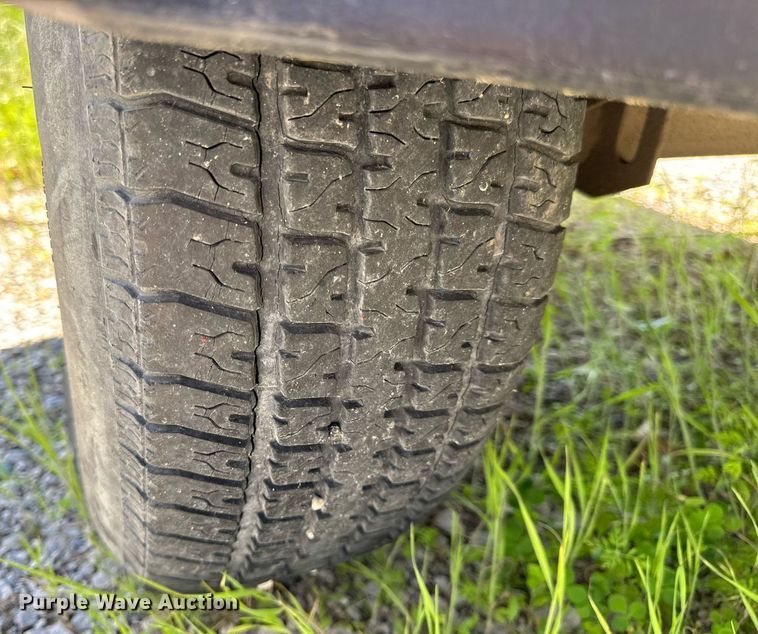 image for item DV4064 2009 Ingersoll Rand P185WIR air compressor