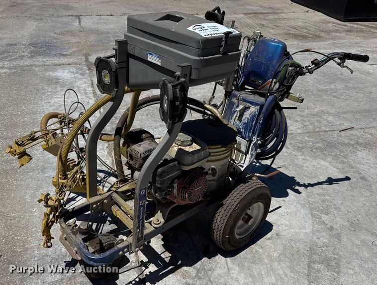 image for item DV4068 Graco Line Lazer 3900 paint striper