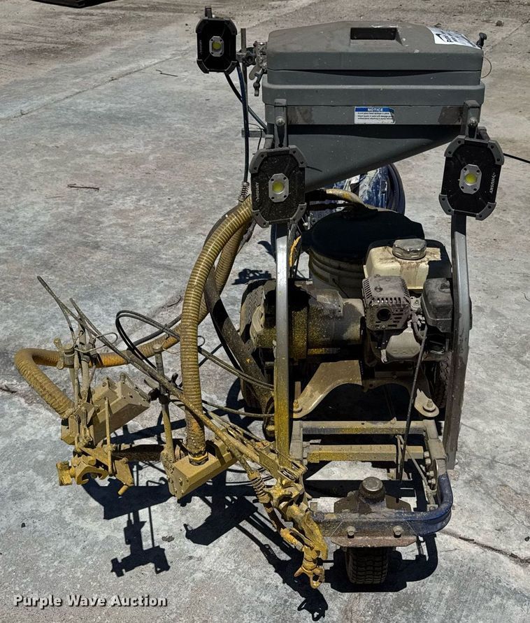 image for item DV4068 Graco Line Lazer 3900 paint striper