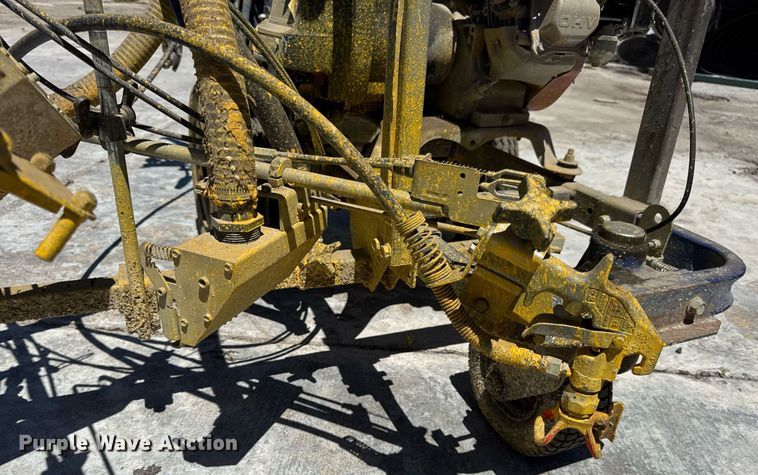 image for item DV4068 Graco Line Lazer 3900 paint striper