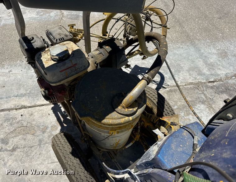 image for item DV4068 Graco Line Lazer 3900 paint striper