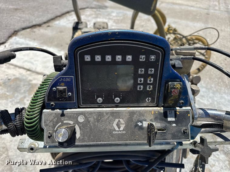 image for item DV4068 Graco Line Lazer 3900 paint striper