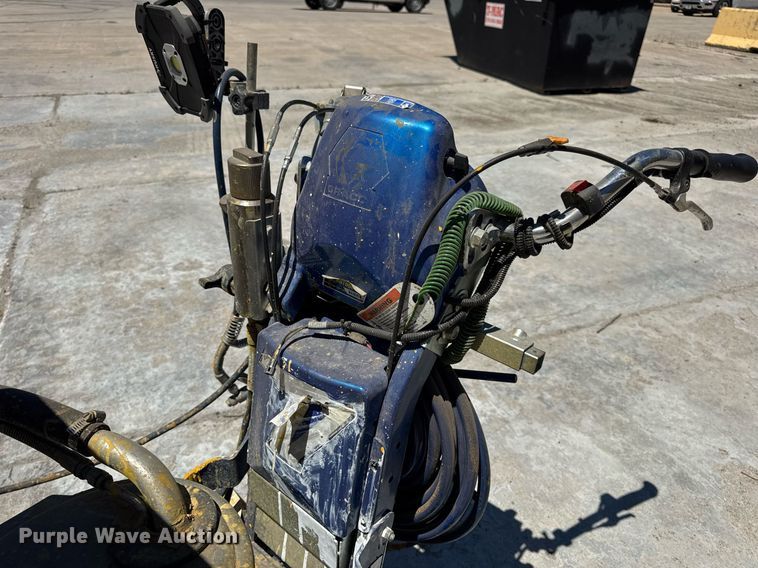 image for item DV4068 Graco Line Lazer 3900 paint striper