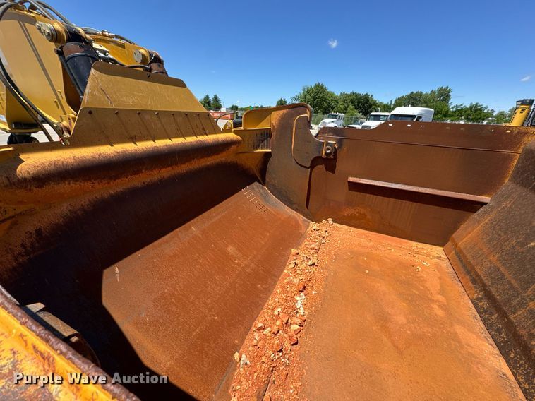 image for item DV4069 MTS MT-35XL scraper