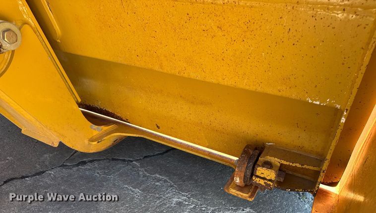 image for item DV4069 MTS MT-35XL scraper