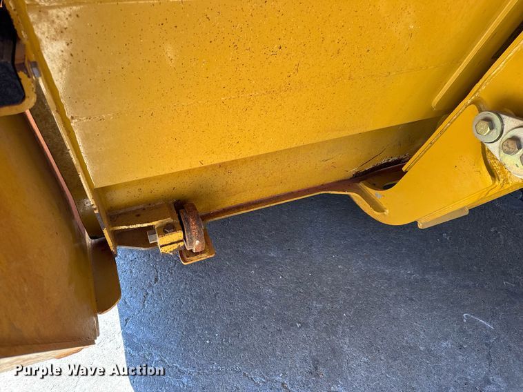 image for item DV4069 MTS MT-35XL scraper