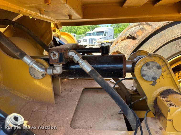 image for item DV4069 MTS MT-35XL scraper