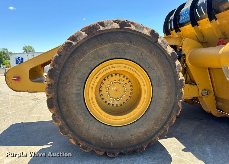 image for item DV4069 MTS MT-35XL scraper