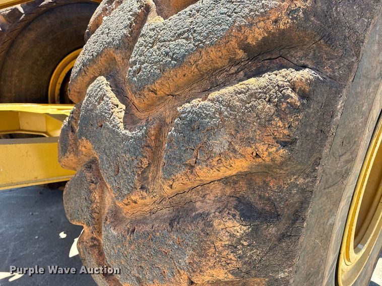 image for item DV4069 MTS MT-35XL scraper