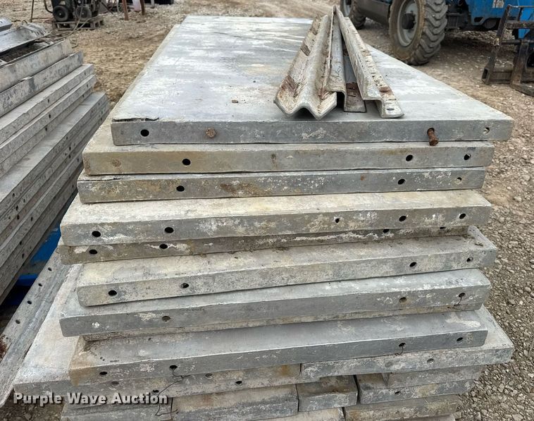 image for item DV4075 Approximately 60 concrete forms