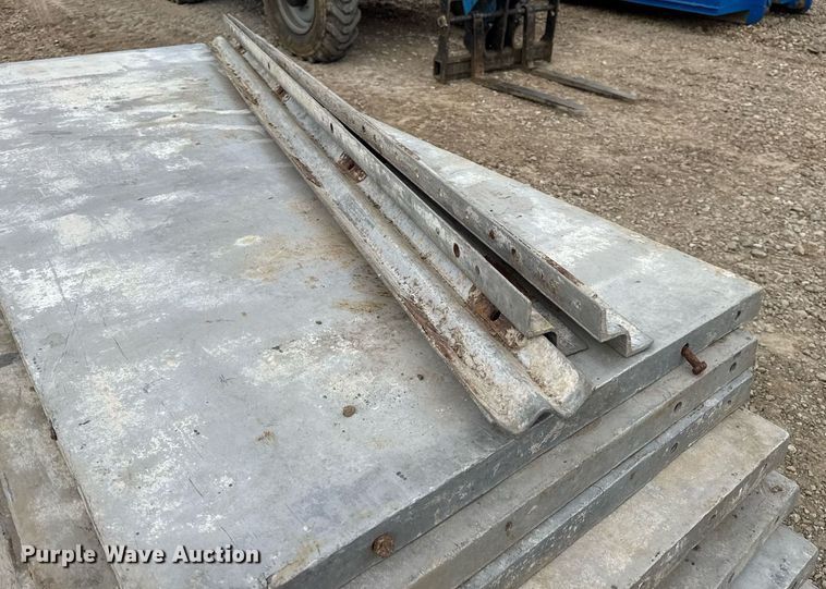 image for item DV4075 Approximately 60 concrete forms