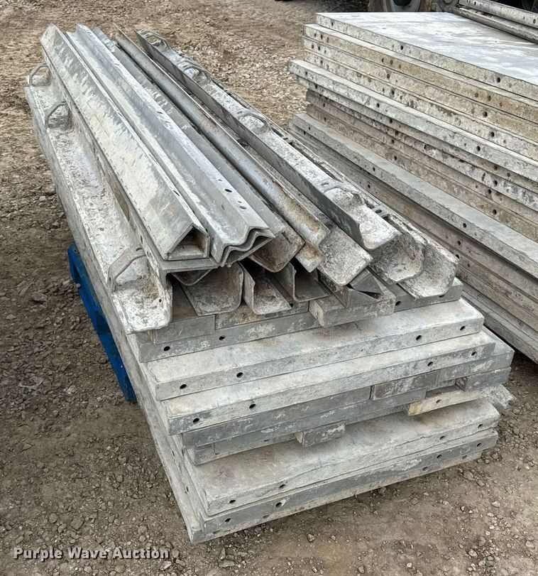 image for item DV4075 Approximately 60 concrete forms