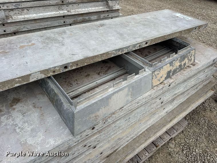 image for item DV4075 Approximately 60 concrete forms