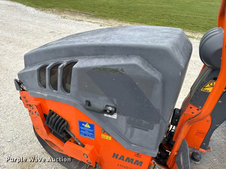 image for item DV4083 2015 Hamm HD8 double drum vibratory roller