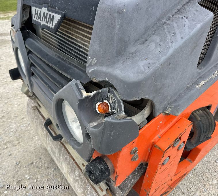 image for item DV4083 2015 Hamm HD8 double drum vibratory roller