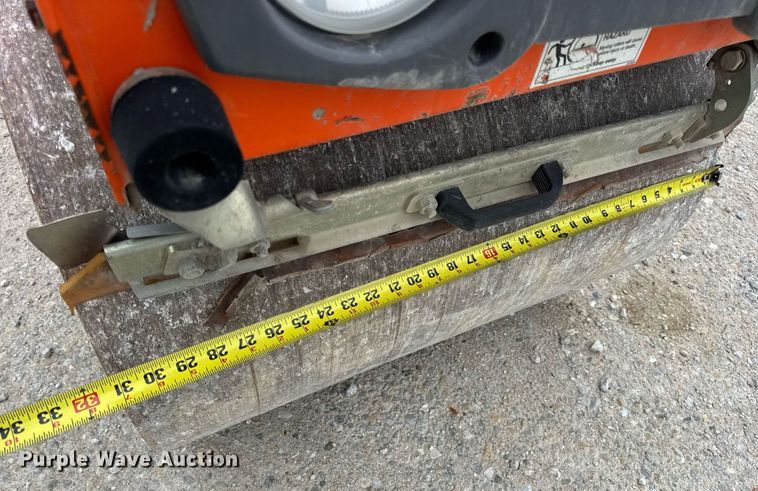 image for item DV4083 2015 Hamm HD8 double drum vibratory roller