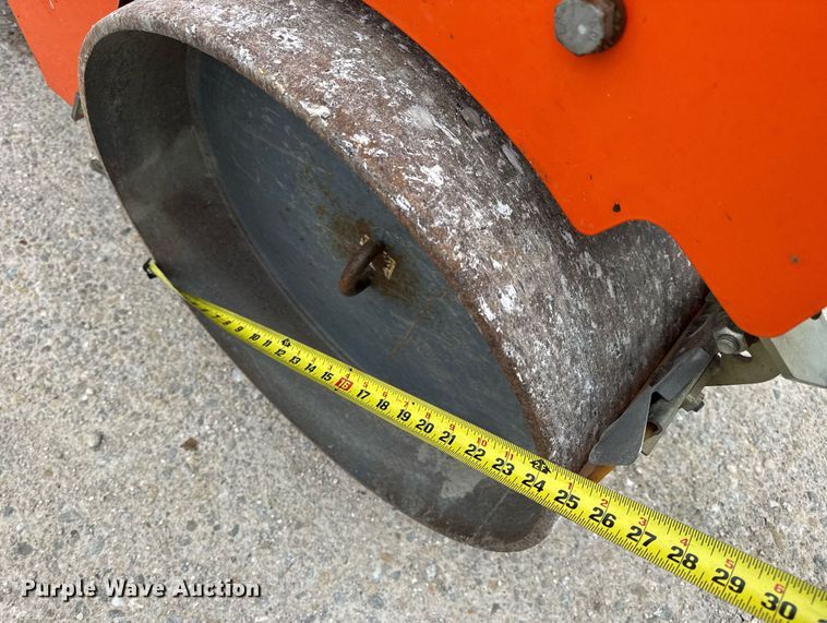 image for item DV4083 2015 Hamm HD8 double drum vibratory roller