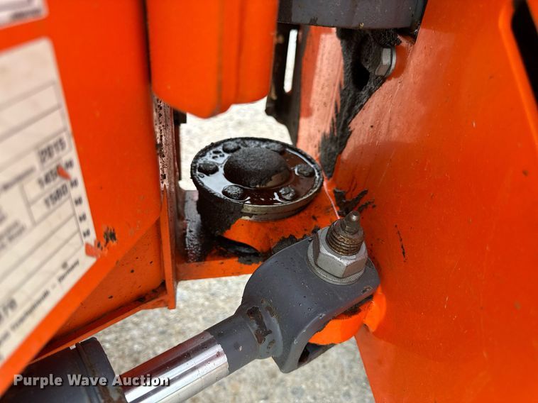 image for item DV4083 2015 Hamm HD8 double drum vibratory roller