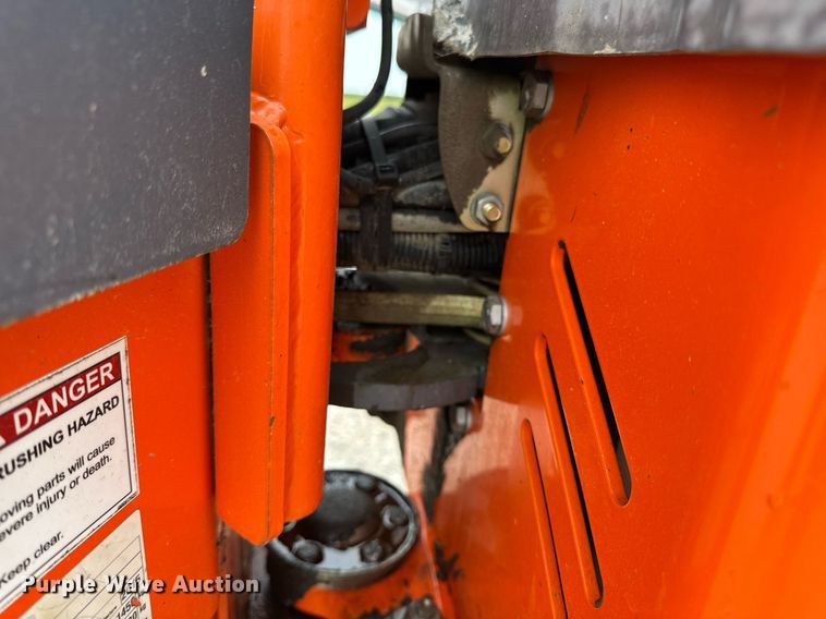 image for item DV4083 2015 Hamm HD8 double drum vibratory roller