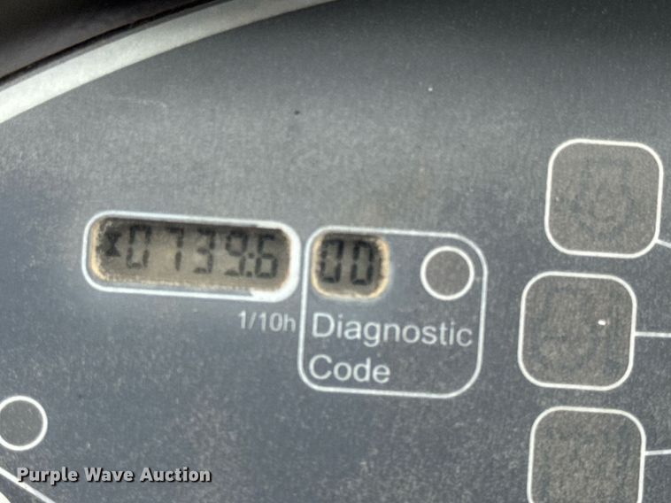 image for item DV4083 2015 Hamm HD8 double drum vibratory roller