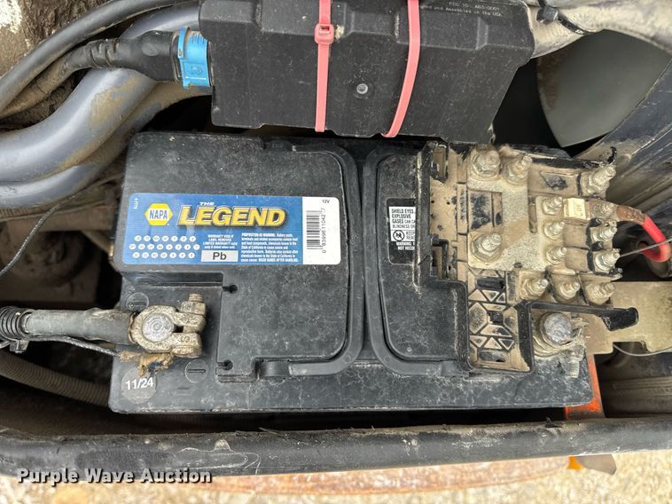 image for item DV4083 2015 Hamm HD8 double drum vibratory roller