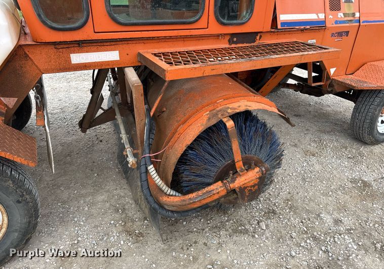 image for item DV4084 2012 Broce Broom RCT350 broom