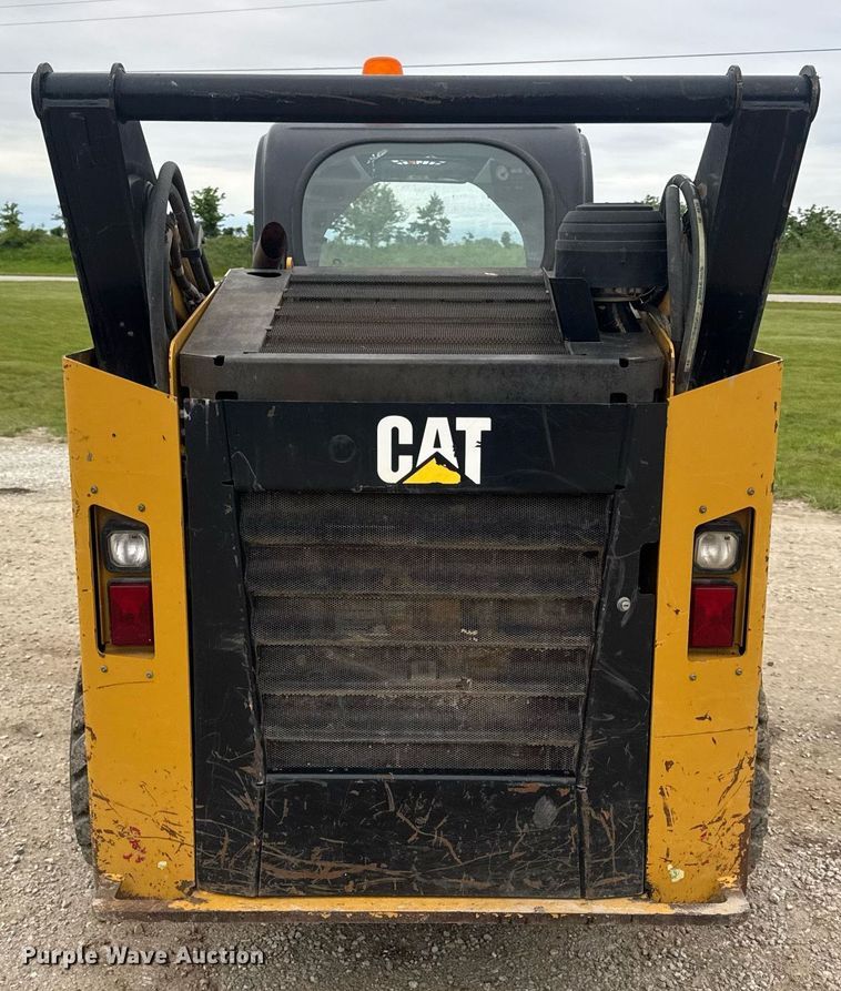 image for item DV4085 2014 Caterpillar 262D skid steer loader
