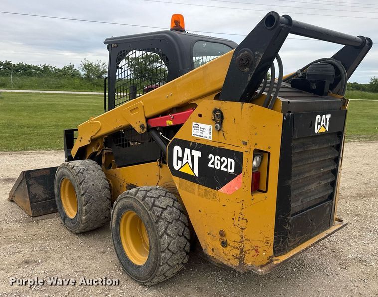 image for item DV4085 2014 Caterpillar 262D skid steer loader