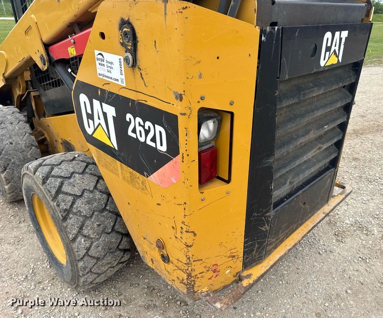 image for item DV4085 2014 Caterpillar 262D skid steer loader